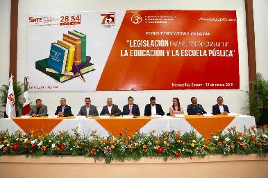 Refrendan compromiso Gobierno del Estado y SNTE para fortalecer la escuela pública