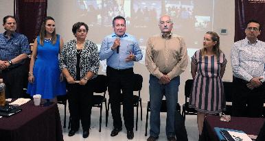Impulsan UES e ISM equidad de género