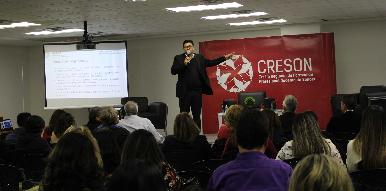 Capacita Creson a directivos y docentes de escuelas Normales