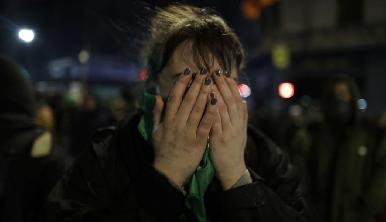 Senado de Argentina rechaza despenalizar el aborto