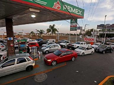 Gasolineras piden a Profeco racionar combustible