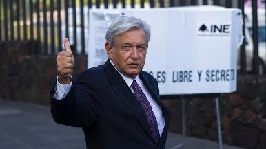 En un mes, López Obrador podría recibir constancia de mayoría: TEPJF