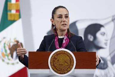 Sheinbaum descarta alza en precio de combustibles en México por conflicto en Medio Oriente