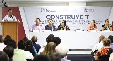 Capacita SEC a docentes para dotar a jóvenes de habilidades para la vida