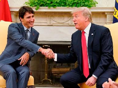 Trump plantea firmar pacto comercial con Canadá, pero sin México