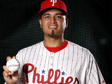Debutó el mexicano Víctor Arano