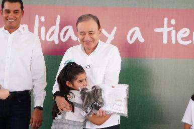 Gobernador Durazo fortalece educación con inversión histórica de más de 1,380 mdp