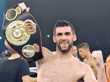Rocky, sin miedo ante el Canelo