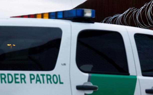 Mexicano muere luego de ser apuñalado por un agente fronterizo en Arizona