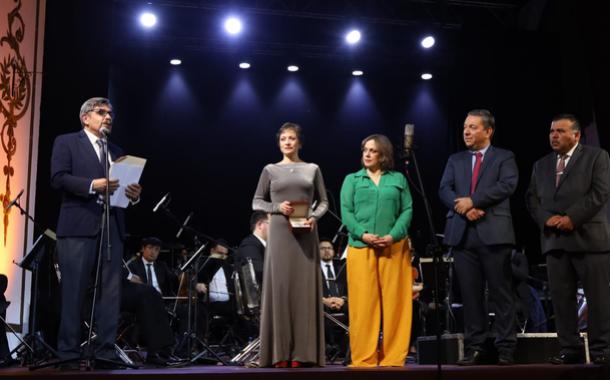 Concluye Festival Alfonso Ortiz Tirado con gran noche de gala y reconocimiento a la soprano Lourdes Ambriz