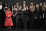 ¡A la mexicana! Del Toro y Gael García cantan en Cannes