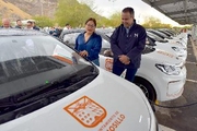 Avanza Toño Astiazarán con vehículos eléctricos para equipar áreas de atención a hermosillenses