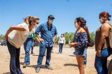 Impulsa Gobernadora Claudia Pavlovich, en cinco a帽os, el desarrollo social