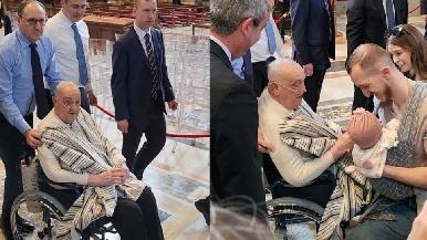 Papa Francisco realiza visita sorpresa a la basílica de San Pedro; acude vestido de civil