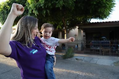 Lista para dar la batalla por las familias: Karina Zárate