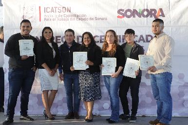 Beneficia Icatson a familias del norte de Hermosillo con cursos rápidos