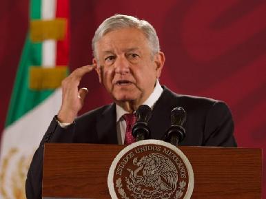 AMLO lee cartilla, otra vez, a superdelegados:
