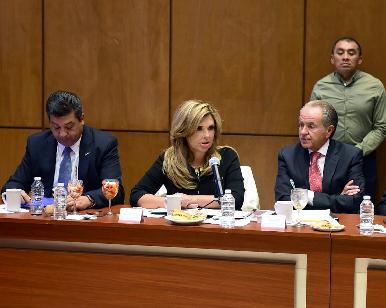 Plantea Claudia Pavlovich nuevo lineamiento en la evaluación del examen de Control y Confianza