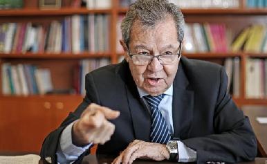 Mu帽oz Ledo propone desaparici贸n de poderes en Baja California