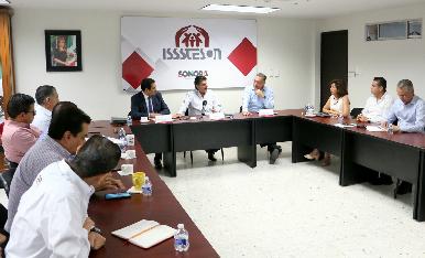 Iniciarán mañana mesas de negociación entre Isssteson y Unison