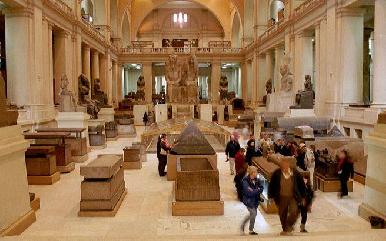 Los turistas ya no pagarán por selfies con momias en museos de Egipto