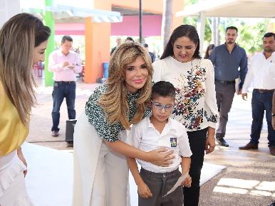Personas con discapacidad son un gran ejemplo de vida: Claudia Pavlovich