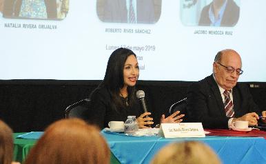 Sonora y Arizona fueron pioneros hace 60 a帽os de la globalizaci贸n: Natalia Rivera Grijalva
