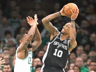 Spurs, incontenibles; vencen a los Celtics en Boston