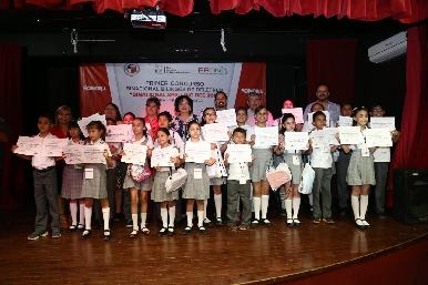 Compiten por primera vez alumnos sonorenses y de Nuevo México en deletreo bilingüe