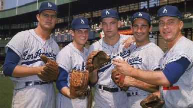 Stan Williams, exlanzador y campe贸n con Dodgers, fallece a los 84 a帽os
