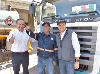 Fortalece Toño Astiazarán áreas de limpieza y mantenimiento a vialidades con nueva maquinaria