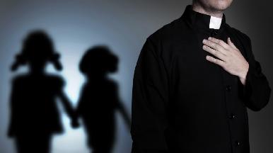 Canadá: Sacerdote jubilado es acusado de agresión a una niña de 10 años