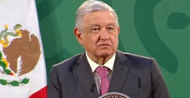 Asegura AMLO que no hace propaganda electoral, dice que sólo informa