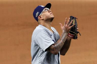 Julio Urías se enfrenta al reto más importante de su carrera