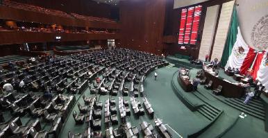 AMLO celebra mayoría simple de Morena y aliados en Cámara de Diputados
