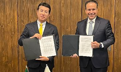 Acuerda Toño Astiazarán donación de Gobierno de Japón para rehabilitar casa de salud en Hermosillo
