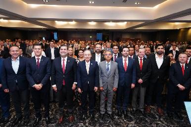 Reconocen empresarios liderazgo de Gobernador Durazo en obras estratégicas durante reunión nacional del sector