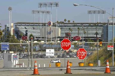 Dodgers y Mellizos reportan casos positivos de coronavirus