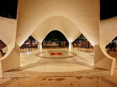 Entrega Toño Astiazarán como nuevo el parque Copacabana