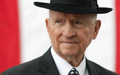 Muere Ross Perot, multimillonario y dos veces candidato a a la Presidencia de EU