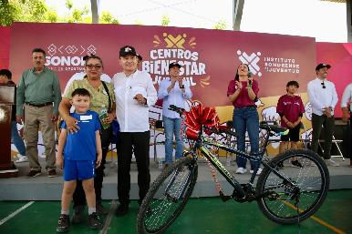Gobernador Durazo impulsa formación de más de 100 mil niños y jóvenes con Centros de Bienestar