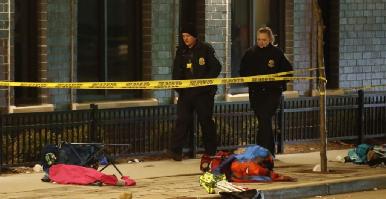 Al menos 18 niños están hospitalizados tras embestida en desfile en Wisconsin