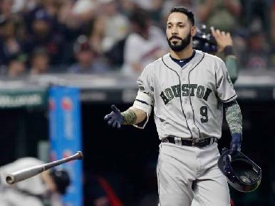 González se disculpa por robo de señales