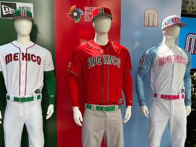 México ‘presume’ sus uniformes con los que sueña ganar el Clásico Mundial de Beisbol