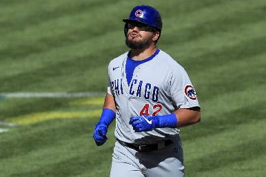 Kyle Schwarber firma con los Nacionales
