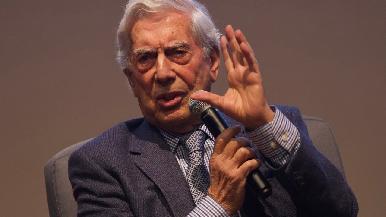Populismo de AMLO puede llevar a México a la ‘dictadura perfecta’: Vargas Llosa