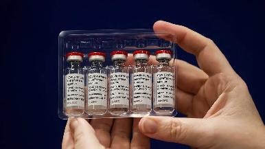 Sí hay vínculo entre vacuna de AstraZeneca y casos de coágulos en la sangre: Unión Europea