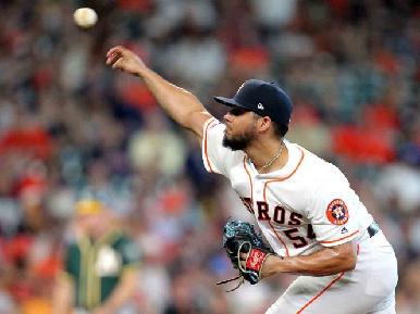 Roberto Osuna sufre su tercer revés de la temporada