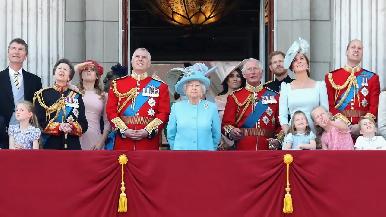 Harry, Meghan y Andrés no están invitados al balcón de Buckingham por Jubileo de la reina Isabel