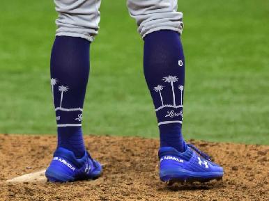 Prueba Jap贸n con juegos de beisbol con 34 mil aficionados